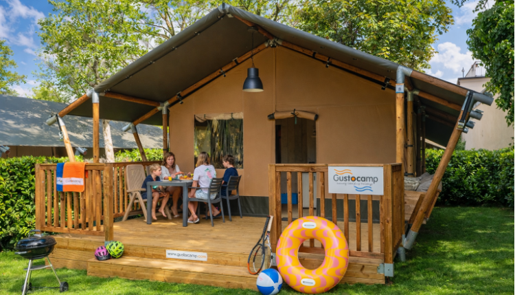 Safari tent Gusto.png